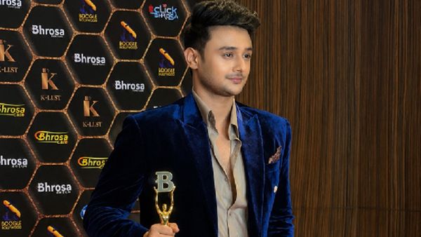 Vrushab Khadtale's Journey Of Hard Work, Self-Growth, & Chasing Dreams Earns Him Viewer's Choice Rising Star