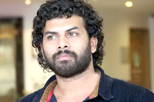 Sunny Wayne Photos
