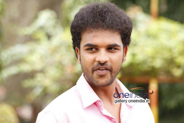 Vivek Narasimhan Photos