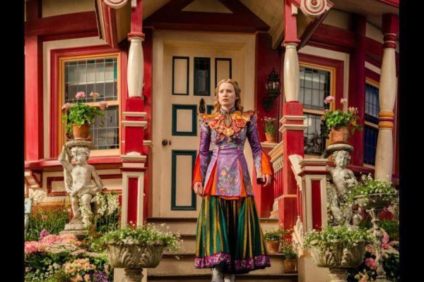 Alice Through the Looking Glass Photos