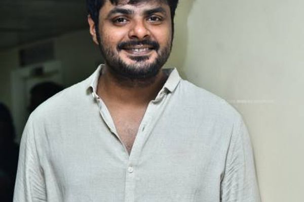 Maqbool Salmaan Photos