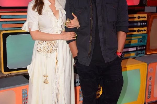 Sara Ali Khan, Rohit Shetty & Others on the sets of Movie Masti With Maniesh Paul