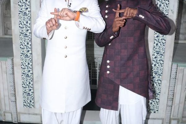 Shahrukh Khan snapped on the sets of Dance Plus 5