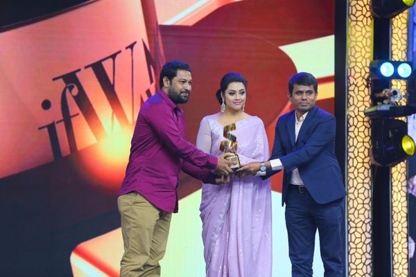 JFW Recognises Women in Tamil Cinema In Their Grand Movie Awards