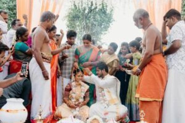 Popular Tamil TV Actress Sangeeta  Got Married; See Pictures Here