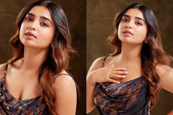 ഇത് ആ ജാനു തന്നെയോ? കിടിലന്‍ ലുക്കിന്‍ ഗൗരി ജി കിഷന്‍; ചിത്രങ്ങള്‍ കാണാം
