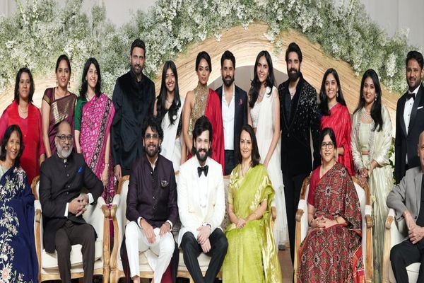 Akhil Akkineni- Zainab’s Wedding Reception: సింగిల్ ఫ్రేమ్‌లో అక్కినేని ఫ్యామిలీ!
