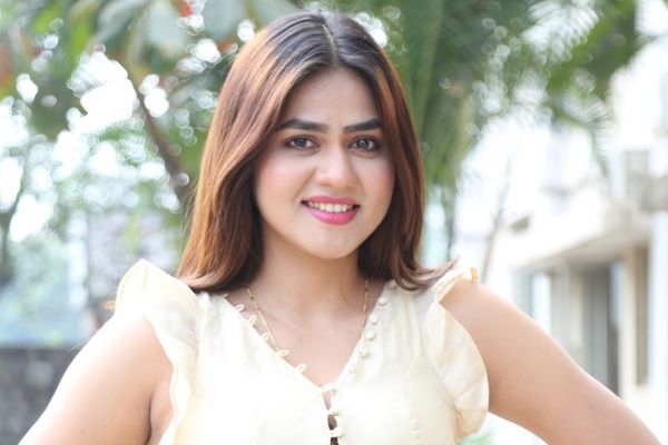 Aparnna Mallik Photos