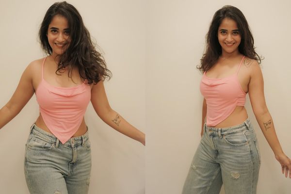 Deepthi Sunaina Photos