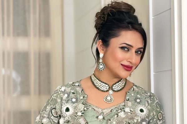 Divyanka Tripathi Dahiya’s Dreamy Fashion Photos Amid Pregnancy Buzz Are Breaking the Internet