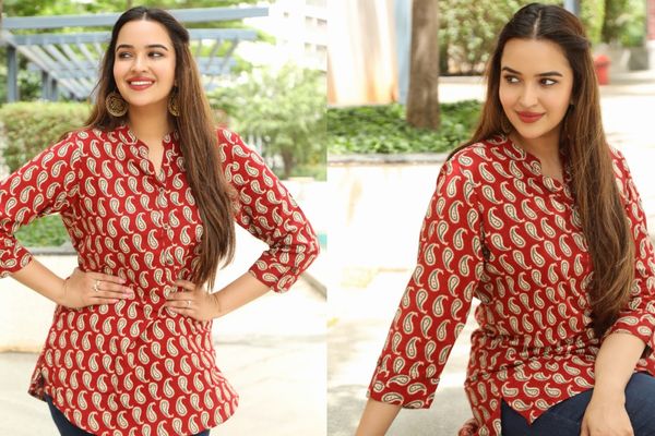 Pujita Ponnada Brings Fresh Energy to Traditional Fashion with This Elegant Red Ensemble