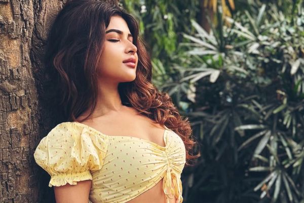 Srijita Ghosh Wins Hearts With Effortless Summer Style And Natural Charm