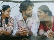 ಮಲ್ಲು ಚಿತ್ರದಲ್ಲಿ ಮೈ ಚಳಿ ಬಿಟ್ಟ ಬೆಂಗಳೂರು ಬೆಡಗಿ