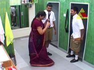 ಅಕುಲ್ ಗೆ ಚಡ್ಡಿ ಸರಿ ಮಾಡಿದ ನೀತೂ ಮೇಡಂ!