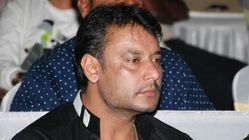 ಅಭಿಮಾನಿಗಳ ದುರ್ವರ್ತನೆ: ಇನ್ಮೇಲೆ ದರ್ಶನ್ ಮನೆ ಮುಂದೆ ಬರ್ತಡೇ ಸೆಲೆಬ್ರೇಷನ್ ಕ್ಯಾನ್ಸಲ್.!
