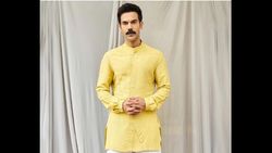 नवरात्रि के मौके पर बॉलीवुड के इन स्टार्स से Inspire होकर चुने अपना Outfit