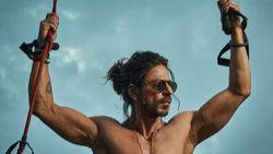 पठान के ट्रेलर से पहले सिद्धार्थ आनंद का जबरदस्त प्लान, शाहरुख खान की फिल्म अब होगी सुपरहिट!