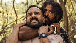 Saif Ali Khan ने माना बेतहाशा फीस ले रहे हैं फिल्मों के हीरो, बुरी तरह फ्लॉप हो रही हैं बड़े बजट की फिल्में