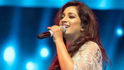 Shreya Ghoshal ने खो दी अपनी आवाज, पहुंची अस्पताल, Instagram पर बताया दर्द 