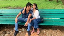 सुशांत सिंह राजपूत के मर्डर के दावे के बीच रिया चक्रवर्ती ने किया गुप्त पोस्ट, लिखा- आप आग से गुजरे..