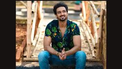 छोटे पर्दे के इस नटखट कृष्णा ने कॉल सेंटर से शुरू किया था अपना करियर, यहां जानिए एक्टर की कुछ खास बातें 