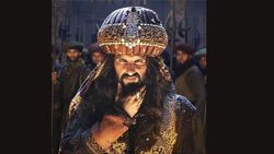 नेगेटिव किरदार निभाकर फिल्मों में पॉजिटिव से ज्यादा चर्चाओं में रहे ये एक्टर्स 