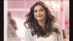 सोनम कपूर ने करोड़ों रुपयों में बेचा 8 साल पहले खरीदा अपना शानदार अपार्टमेंट, हुआ मुनाफा