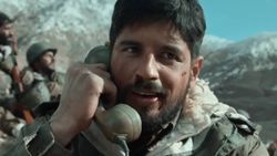 अक्षय कुमार से लेकर जॉन अब्राहम तक,  फिल्मों में इन एक्टर्स ने बड़े ही शान से जिया है देशभक्ति का जज्बा