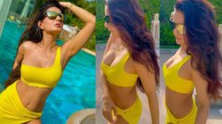 Ameesha Patel- स्विमसूट पहनकर क्लीवेज लुक किया फ्लॉन्ट, लोग बोले- 46 की उम्र में भी मैडम..