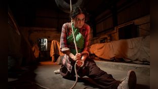 'गांधारी' में आंखों पर पट्टी बांधकर एक्शन करेंगी तापसी पन्नू? एक एक कड़ी खुली, सन्न रह जाएंगे आप 'गांधारी' में आंखों पर पट्टी बांधकर एक्शन करेंगी तापसी पन्नू? एक एक कड़ी खुली, सन्न रह जाएंगे आप