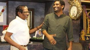 மருத்துவமனையில் இருந்தபோதும் சினிமா பற்றி பேசிய பாரதிராஜா.. இறுதி மூச்சுவரை இயக்குநர்தான் மருத்துவமனையில் இருந்தபோதும் சினிமா பற்றி பேசிய பாரதிராஜா.. இறுதி மூச்சுவரை இயக்குநர்தான்