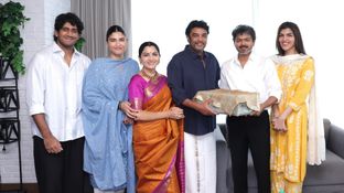 குஷ்பு மகள் திருமண வேலைகள் களைகட்டுது.. முதலமைச்சர் விஜய்க்கு பத்திரிகை.. கண்டிப்பா வருவாரு!