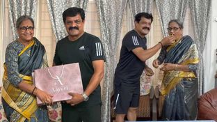 வடிவுக்கரசி பிறந்தநாள் கொண்டாட்டம்.. அம்மாவுக்கு அவ்வளவு மகிழ்ச்சி.. போஸ் வெங்கட் வீட்டில் ஜாலிதான் வடிவுக்கரசி பிறந்தநாள் கொண்டாட்டம்.. அம்மாவுக்கு அவ்வளவு மகிழ்ச்சி.. போஸ் வெங்கட் வீட்டில் ஜாலிதான்