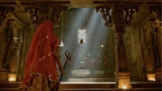 OTT पर छा गई 8 साल पुरानी तीन सुपरस्टार्स की फिल्म,राजा-रानी की लव स्टोरी में है एक्शन-ड्रामा, 7.1 IMDb रेटिंग