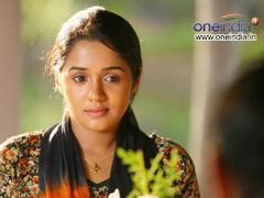 എന്തിന് കൊല്ലുന്നു? എന്തിന് മരിയ്ക്കുന്നു?