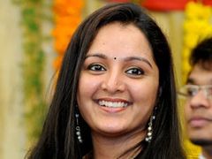 മഞ്ജു വാര്യര്‍ വീണ്ടും ചിലങ്കയണിയുന്നു