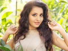 ലോകാവസാനത്തില്‍ ഭാമയുടെ ആഗ്രഹങ്ങള്‍