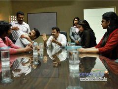 പോസിറ്റീവ് എനര്‍ജിയില്‍ നീങ്ങുന്ന കഥ