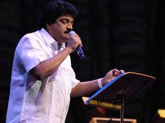 മുപ്പതിന്റെ നിറവില്‍ എംജി ശ്രീകുമാര്‍