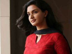 എന്റെ സ്വപ്ന ലോകത്ത് ഒരു രാജകുമാരനുണ്ട്: ഹണി റോസ്