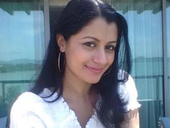 മോഹന്‍ലാലിനോട് ഉച്ചത്തില്‍ ദേഷ്യപ്പെടാന്‍ കഴിയാതെ റീനു