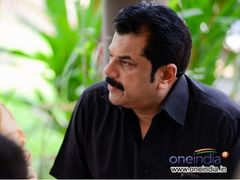 സിനിമയിലെ അനുഭവം, മുകേഷ് രാഷ്ട്രീയം പറയാത്തതിന്റെ രണ്ട് കാരണങ്ങള്‍ അറിയാമോ?