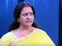ആദ്യ സിനിമയില്‍ തന്നെ തുണികുറഞ്ഞു, അശ്ലീലമാണെന്നറിഞ്ഞും ആ സിനിമ ചെയ്യാനുള്ള കാരണത്തെ കുറിച്ച് സീമ