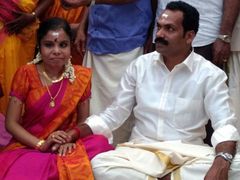 നിശ്ചയിച്ചുറപ്പിച്ച വിവാഹം വേണ്ടെന്ന് വയ്ക്കാനുള്ള യഥാര്‍ത്ഥ കാരണമെന്താണെന്ന് വൈക്കം വിജയലക്ഷ്മി