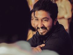 ആ നടനെ കേന്ദ്ര കഥാപാത്രമാക്കി ഒരു സിനിമ ചെയ്യണം, വിനീത് ശ്രീനിവാസന്റെ ഏറ്റവും വലിയ ആഗ്രഹം!!