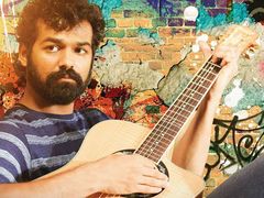ആക്ഷനിൽ പുലി.. ബാക്കിയെല്ലാം എലി.. ആവറേജിലൊതുങ്ങുന്ന ആദിയുടെ വിധി കണ്ടുതന്നെ അറിയാം.. പ്രണവിന്റെയും!
