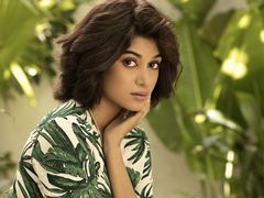 ഓവിയയ്ക്ക് തിരക്കേറുന്നു... ഡിമാന്റ് കൂടുന്നു.. പ്രതിഫലവും...