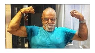  ഇത് ജയചന്ദ്രന്‍ തന്നെയോ? മസില്‍ പെരുപ്പിച്ച്, കൊമ്പന്‍ മീശയും സ്റ്റെെലന്‍ താടിയുമായി ഭാവഗായകന്‍! 