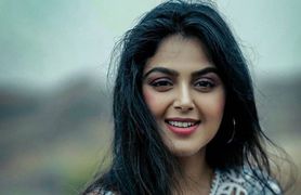 മലയാള നടനുമായിട്ടുള്ള പ്രണയം പരാജയപ്പെട്ടു; തെന്നിന്ത്യന്‍ സിനിമ ഉപേക്ഷിക്കാനുള്ള കാരണത്തെ കുറിച്ച് പറഞ്ഞ് നടി