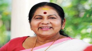 'ബോധമുണ്ടായിരുന്നില്ല... നേരിയ പുരോ​ഗതിയുണ്ട്, കരൾ മാറ്റിവെക്കണം'; കെ.പി.എ.സി ലളിത ആശുപത്രിയിൽ